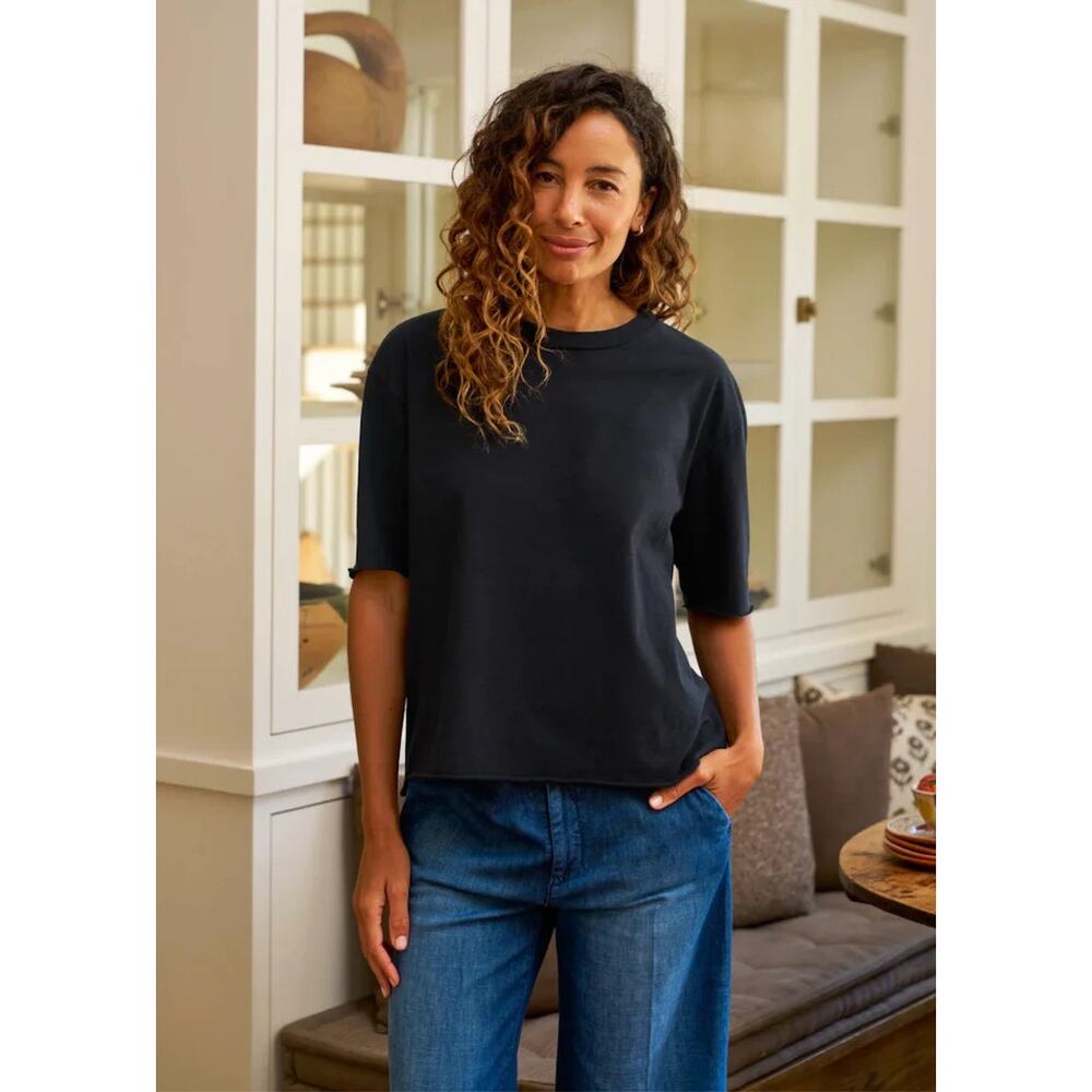 Frank & Eileen Perry NYC Crewneck Tee black S